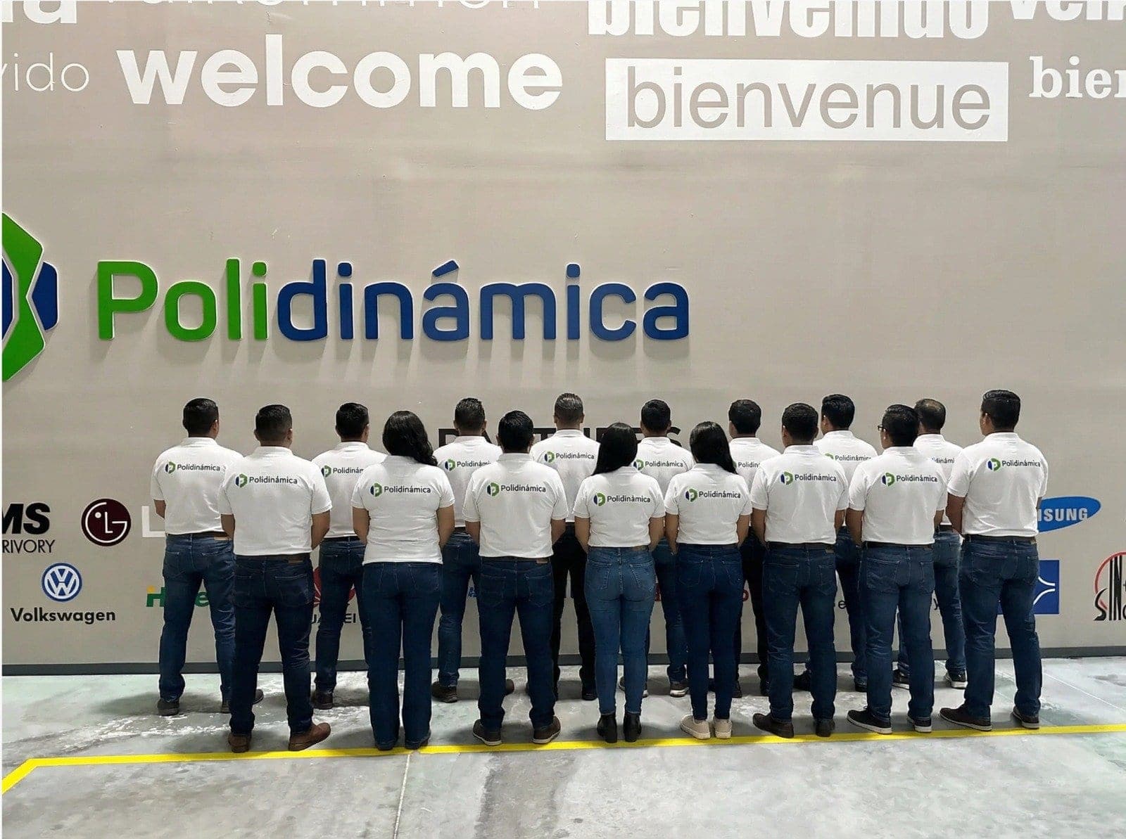 The Polidinámica team in front of the compounding plant in Arteaga, Coahuila